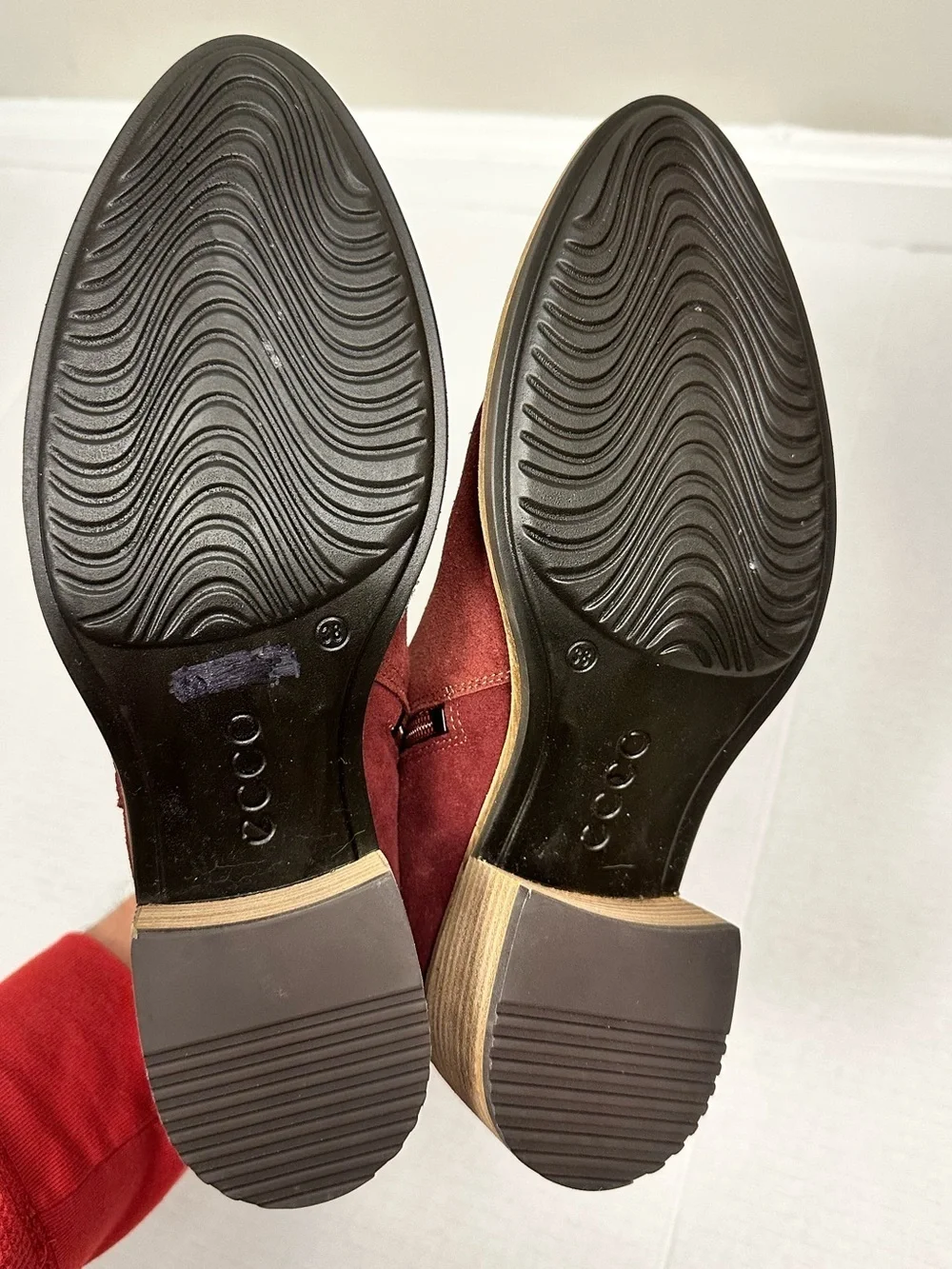 ECCO Shape 35 Sartorelle Boot in Andorra Suede Size EU 38 - US 7.0/7.5
